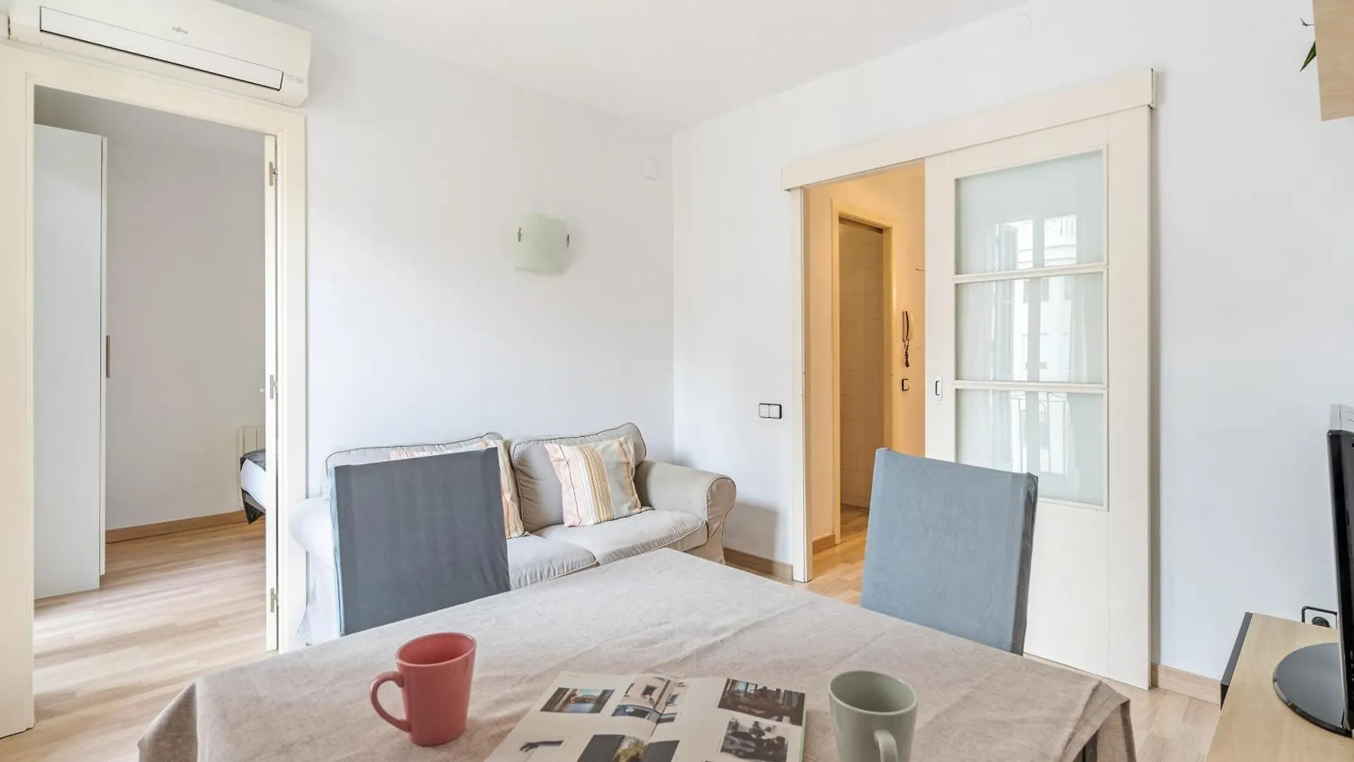 Apartment Sagrada Familia Avenida Gaudi Views&Cozy Lounge